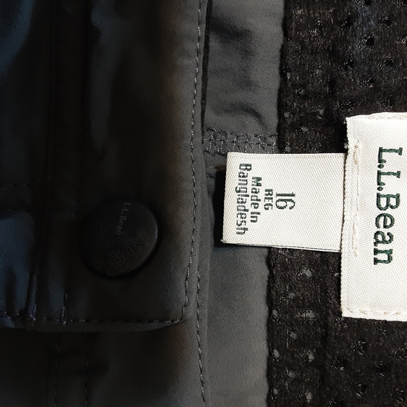 LL Bean Grey Shorts - Picture 3 of 3